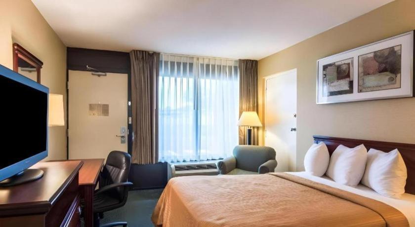 Quality Hotel Manassas